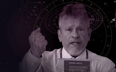 Aula gratuita Aulas de Astrologia por signo com Otávio Leal