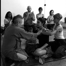Iniciação de Reiki em turma presencial da Escola Humani Amor